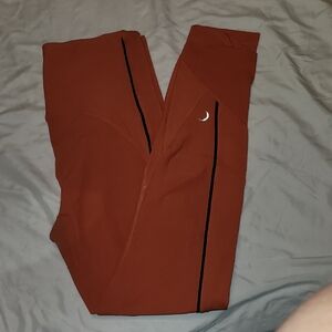 Women's Rust Leggings with Black Accents